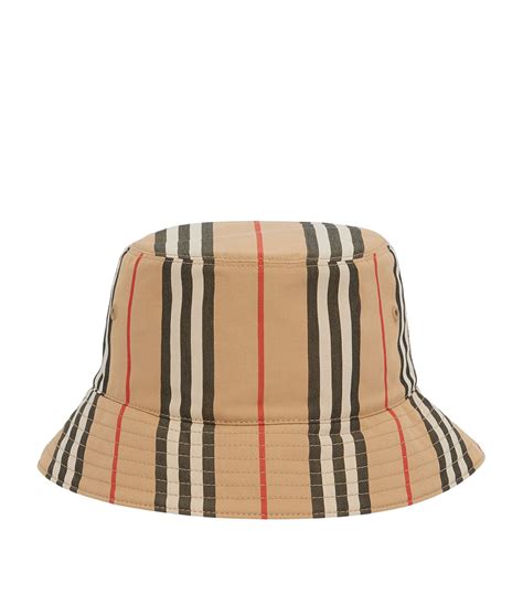 mondkapjes burberry|burberry reversible bucket hat.